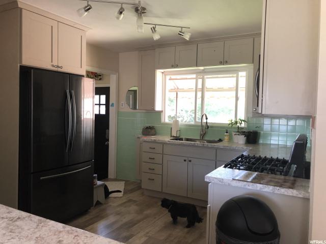 110 E Forbush S, Midvale, UT 84047 — photo 12