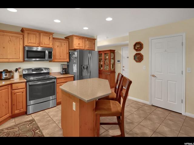 159 W 2025, Harrisville, UT 84414 — photo 4