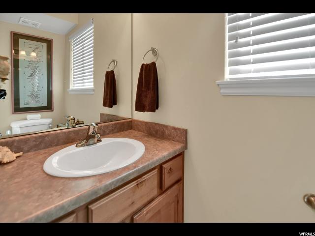159 W 2025, Harrisville, UT 84414 — photo 8