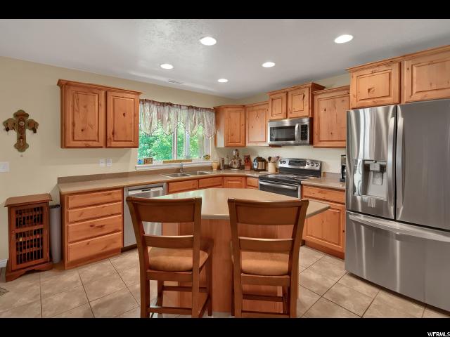 159 W 2025, Harrisville, UT 84414 — photo 3