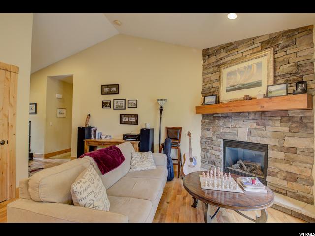 545 Crestview Dr, Summit Park, UT 84098 — photo 5