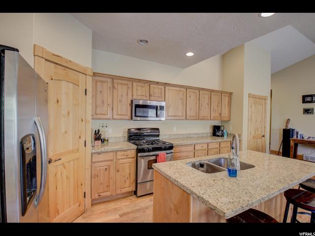 545 Crestview Dr, Summit Park, UT 84098 — photo 7