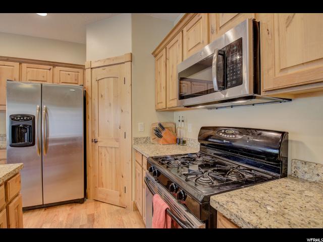 545 Crestview Dr, Summit Park, UT 84098 — photo 8