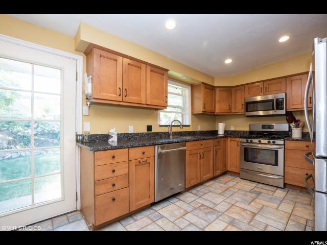229 W 800 S, Bountiful, UT 84010 — photo 4