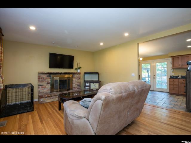 229 W 800 S, Bountiful, UT 84010 — photo 2