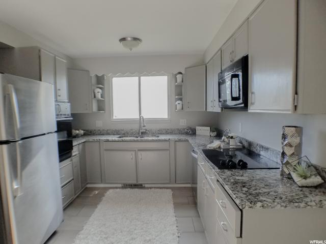 4688 S 2025 W, Roy, UT 84067 — photo 10