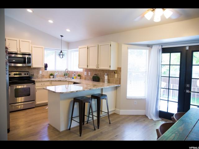 586 S 875 E, Layton, UT 84041 — photo 10