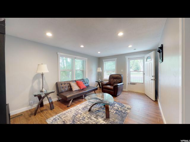 352 E 300 S, Centerville, UT 84014 — photo 11