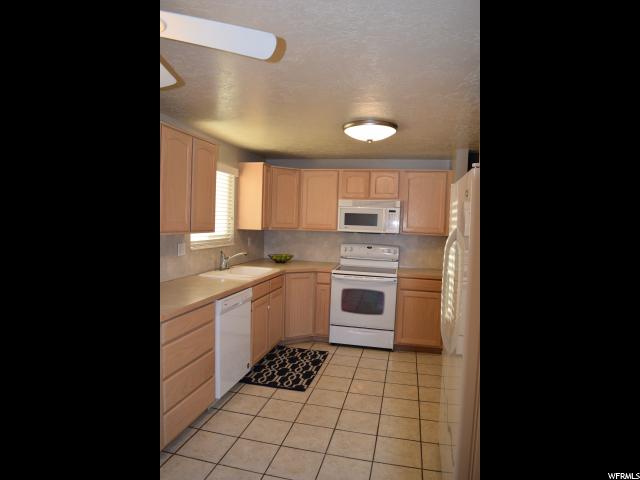 911 S 1280 W, Clearfield, UT 84015 — photo 4