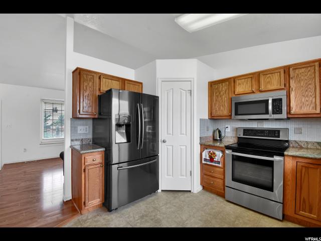 2192 W 2265 N, Clinton, UT 84015 — photo 10