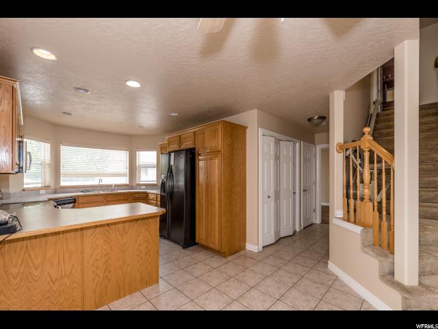 431 S 675 W, Centerville, UT 84014 — photo 6