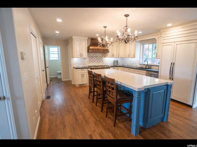 124 N Twin Peaks Dr E, Layton, UT 84040 — photo 11