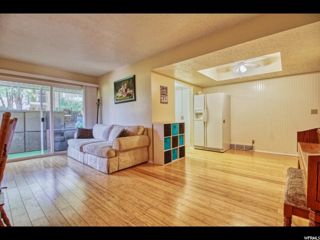 341 E Peach Ln, Bountiful, UT 84010 — photo 11