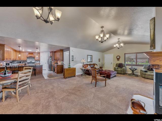 822 E 200 S, Layton, UT 84041 — photo 4