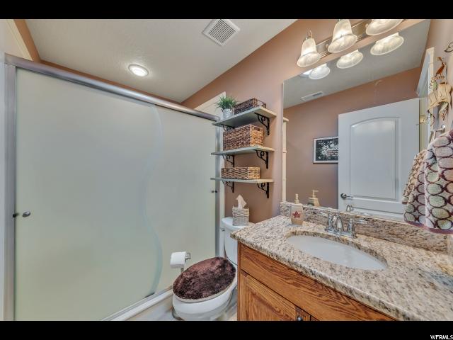822 E 200 S, Layton, UT 84041 — photo 11