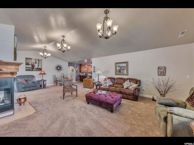 822 E 200 S, Layton, UT 84041 — photo 3