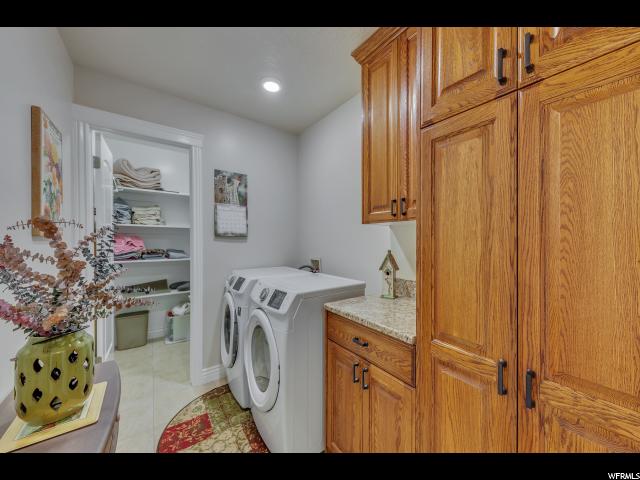 822 E 200 S, Layton, UT 84041 — photo 12