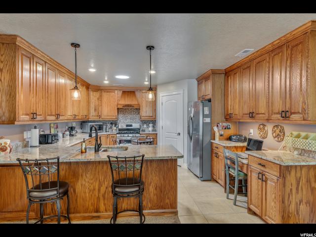 822 E 200 S, Layton, UT 84041 — photo 5