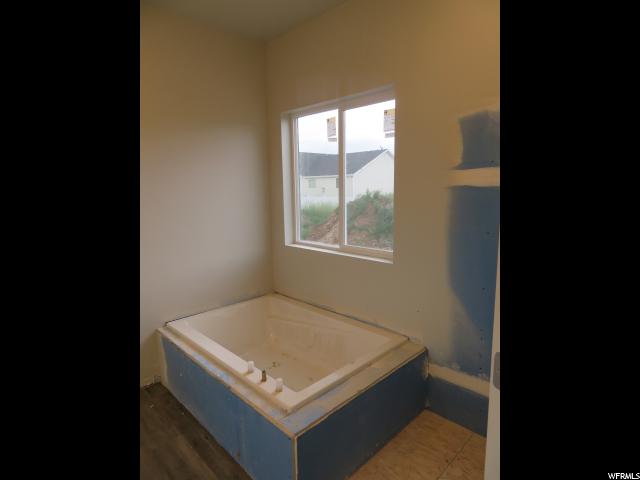 707 E 480 S, Hyrum, UT 84319 — photo 8