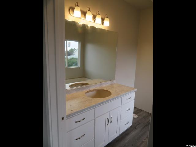 707 E 480 S, Hyrum, UT 84319 — photo 7