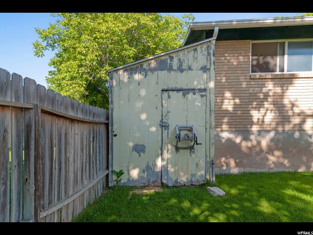 1679 N 2800 W, Clinton, UT 84015 — photo 5