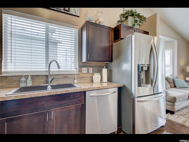 2528 S 75 E, Clearfield, UT 84015 — photo 9