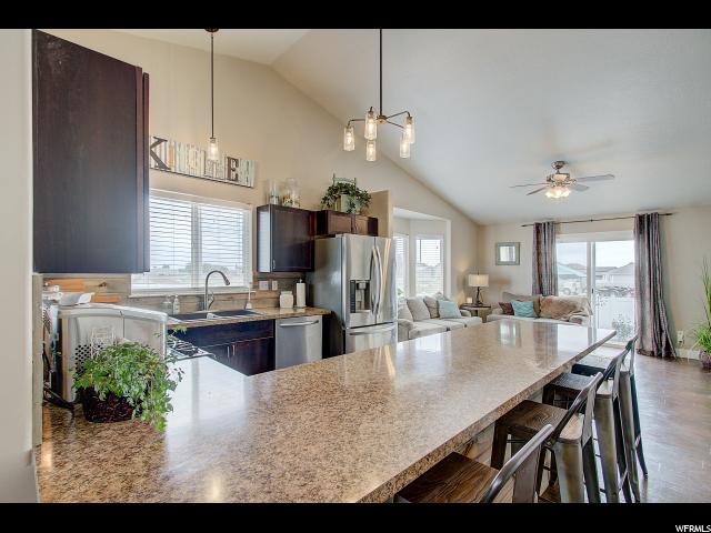 2528 S 75 E, Clearfield, UT 84015 — photo 10