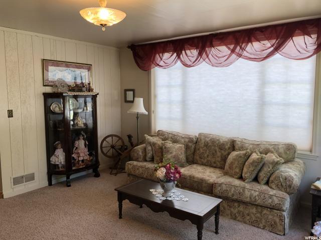 211 S 300 E, Levan, UT 84639 — photo 10