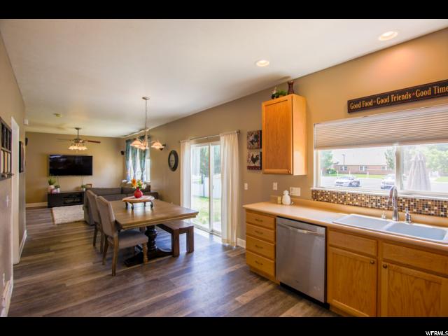 784 E 2050 S, Clearfield, UT 84015 — photo 10