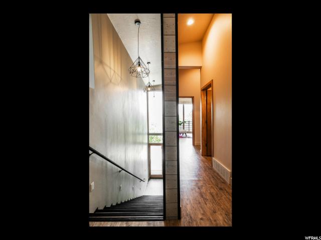 380 Crestview Dr, Park City, UT 84098 — photo 9