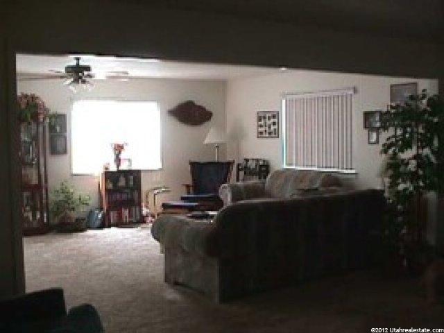 566 Howard Dr, Sandy, UT 84070 — photo 3
