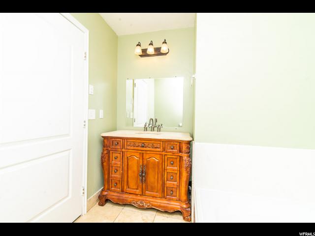 77 S Wapiti Loop E, Hyrum, UT 84319 — photo 8