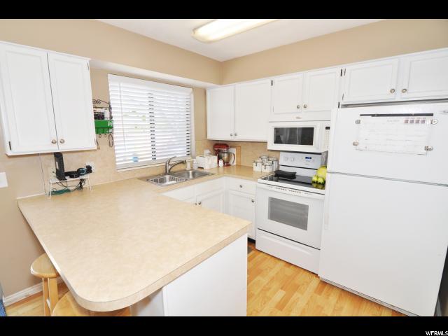 858 E 575 N, Layton, UT 84041 — photo 8