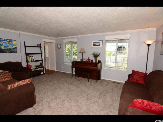 130 S 1000 E, River Heights, UT 84321 — photo 9