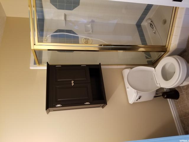 5596 S 2150 W, Roy, UT 84067 — photo 10