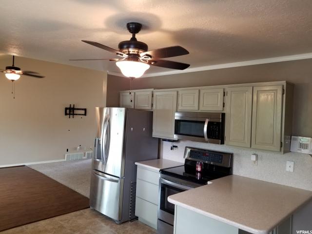5596 S 2150 W, Roy, UT 84067 — photo 8