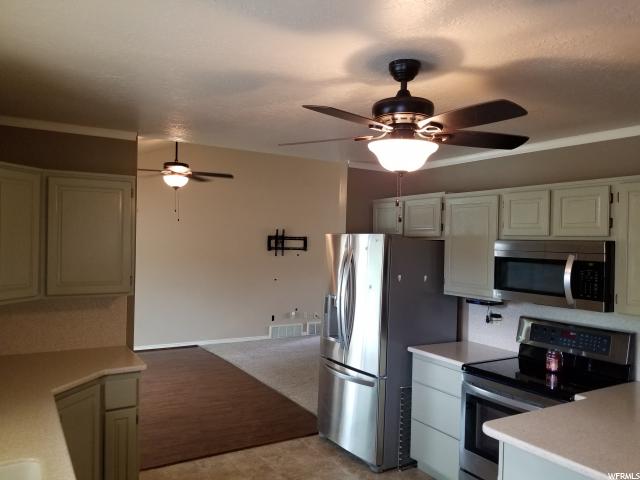 5596 S 2150 W, Roy, UT 84067 — photo 7