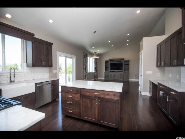 861 S 450 E, Providence, UT 84332 — photo 10