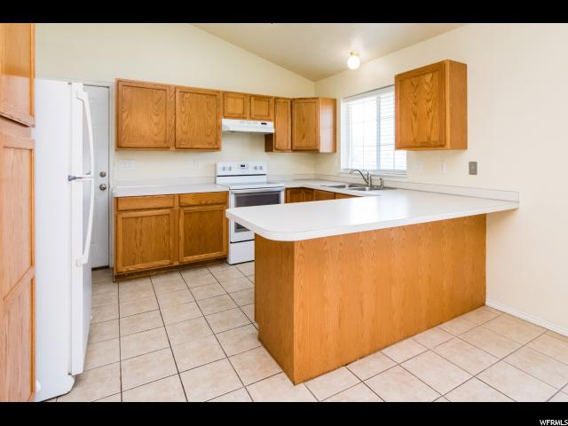 36 S 1250 E, Hyrum, UT 84319 — photo 3