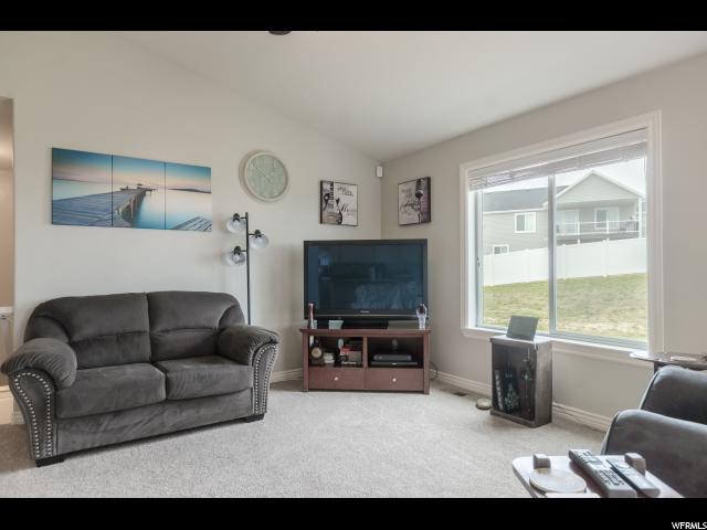 544 N 800 E, Hyde Park, UT 84318 — photo 9