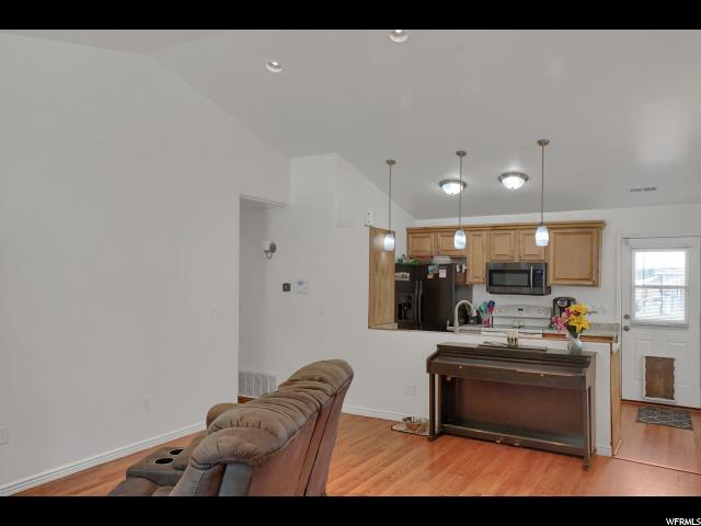 2423 C Ave, Ogden, UT 84401 — photo 6
