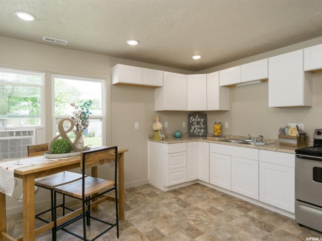 128 W 1800 N, Sunset, UT 84015 — photo 11