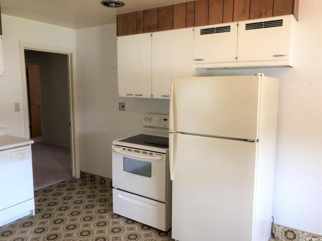 5507 S 2425 W, Roy, UT 84067 — photo 3