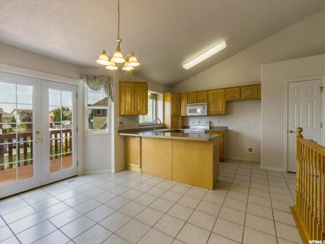 2479 N 1075 E, Layton, UT 84040 — photo 11