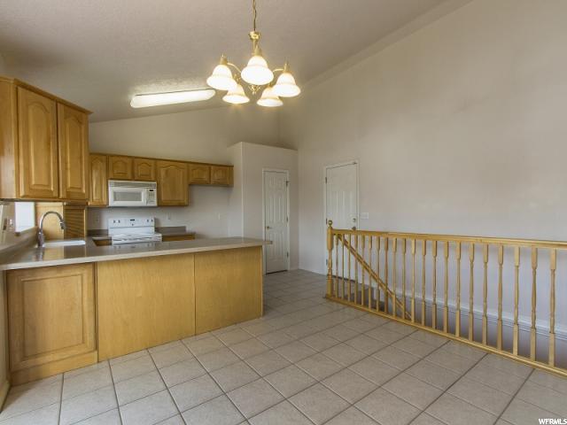 2479 N 1075 E, Layton, UT 84040 — photo 10