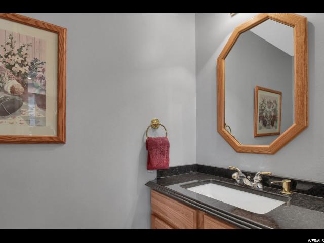 1391 N Main St, Centerville, UT 84014 — photo 11