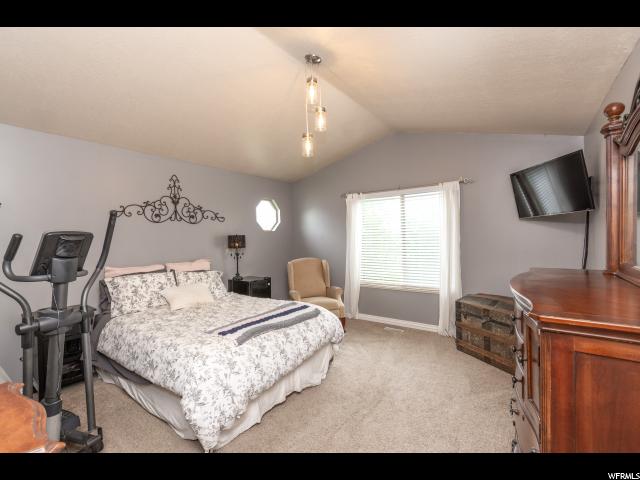 202 E 1500 N, Layton, UT 84041 — photo 10