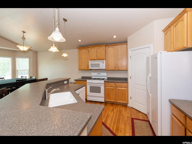 202 E 1500 N, Layton, UT 84041 — photo 6