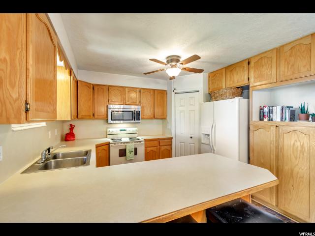 651 W 1060 N, Clinton, UT 84015 — photo 8