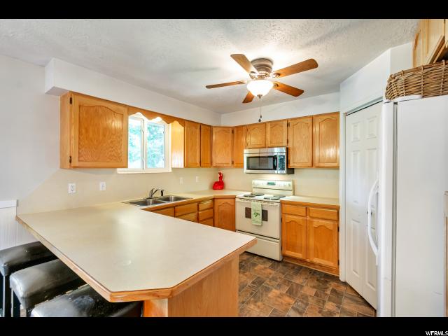 651 W 1060 N, Clinton, UT 84015 — photo 7